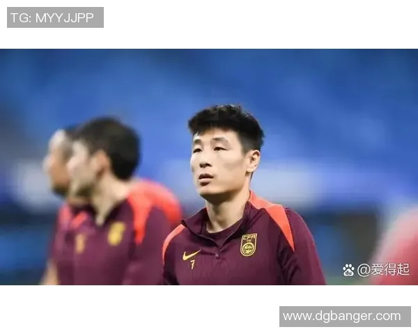 足球场上的遗憾英雄那些爆趟后未能进球的传奇球星与瞬间